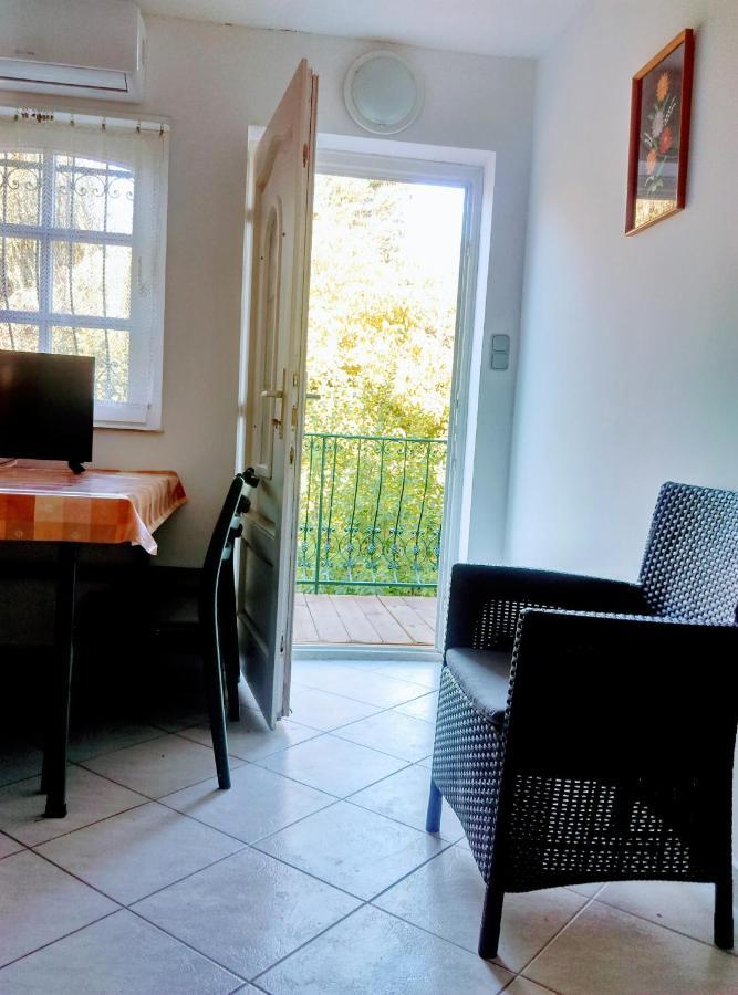 Ferienwohnung Fesztival Nyaralohaz Zamárdi Exterior foto