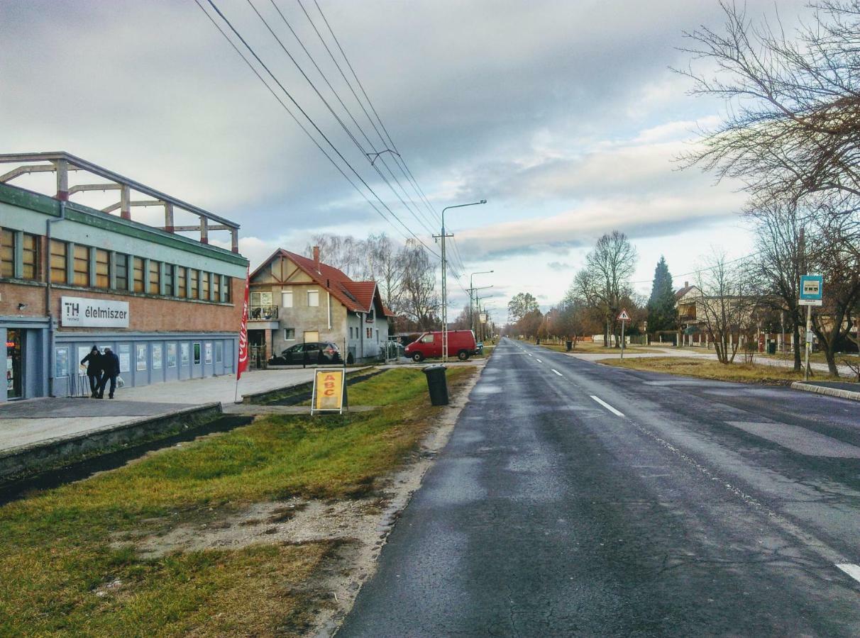 Ferienwohnung Fesztival Nyaralohaz Zamárdi Exterior foto